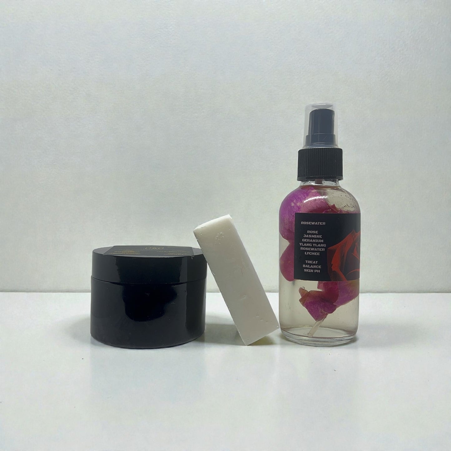 COVER: Sensitive Skin Protocol Kit